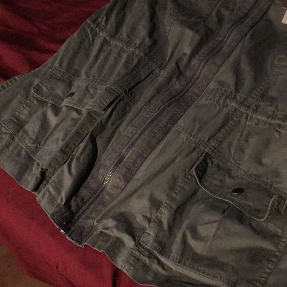 Green jacket - Picture 5 of 7
